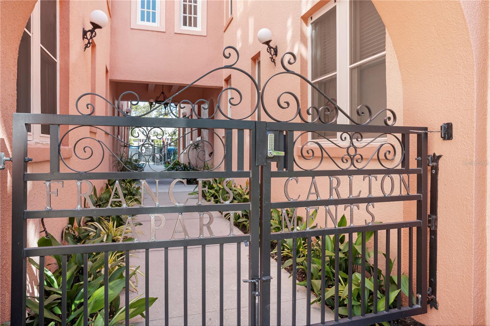 1221 N PALM AVE #202, SARASOTA, FL — photo 48