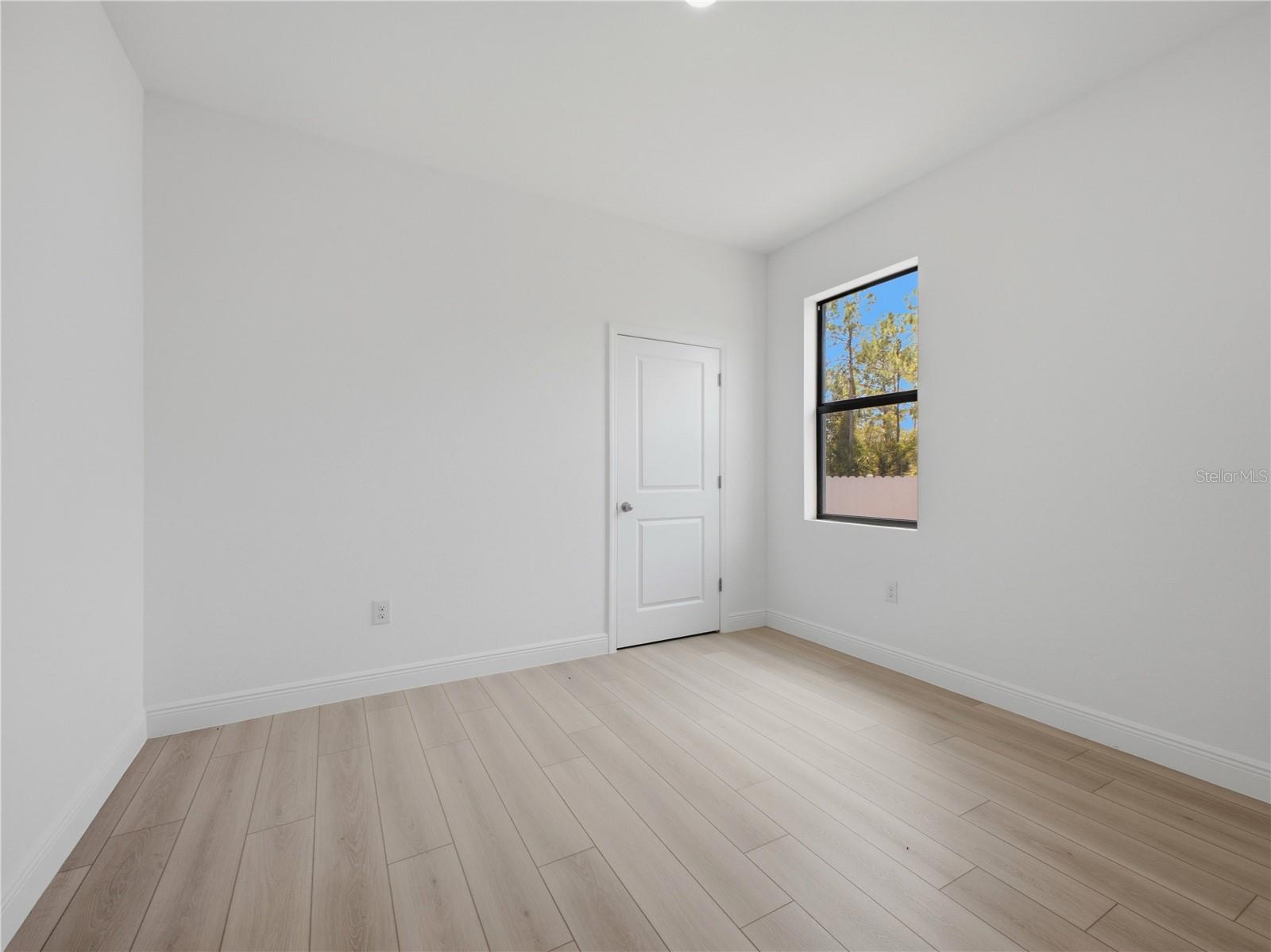 8010 SANDALWOOD CIR, LABELLE, FL — photo 15