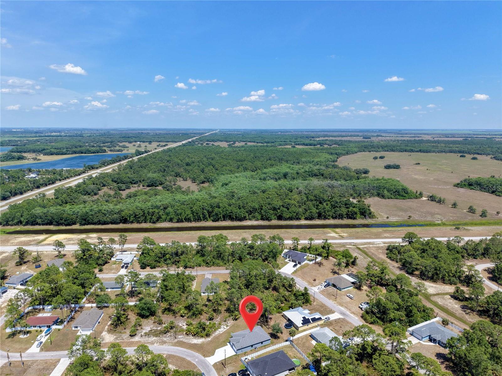 8010 SANDALWOOD CIR, LABELLE, FL — photo 27