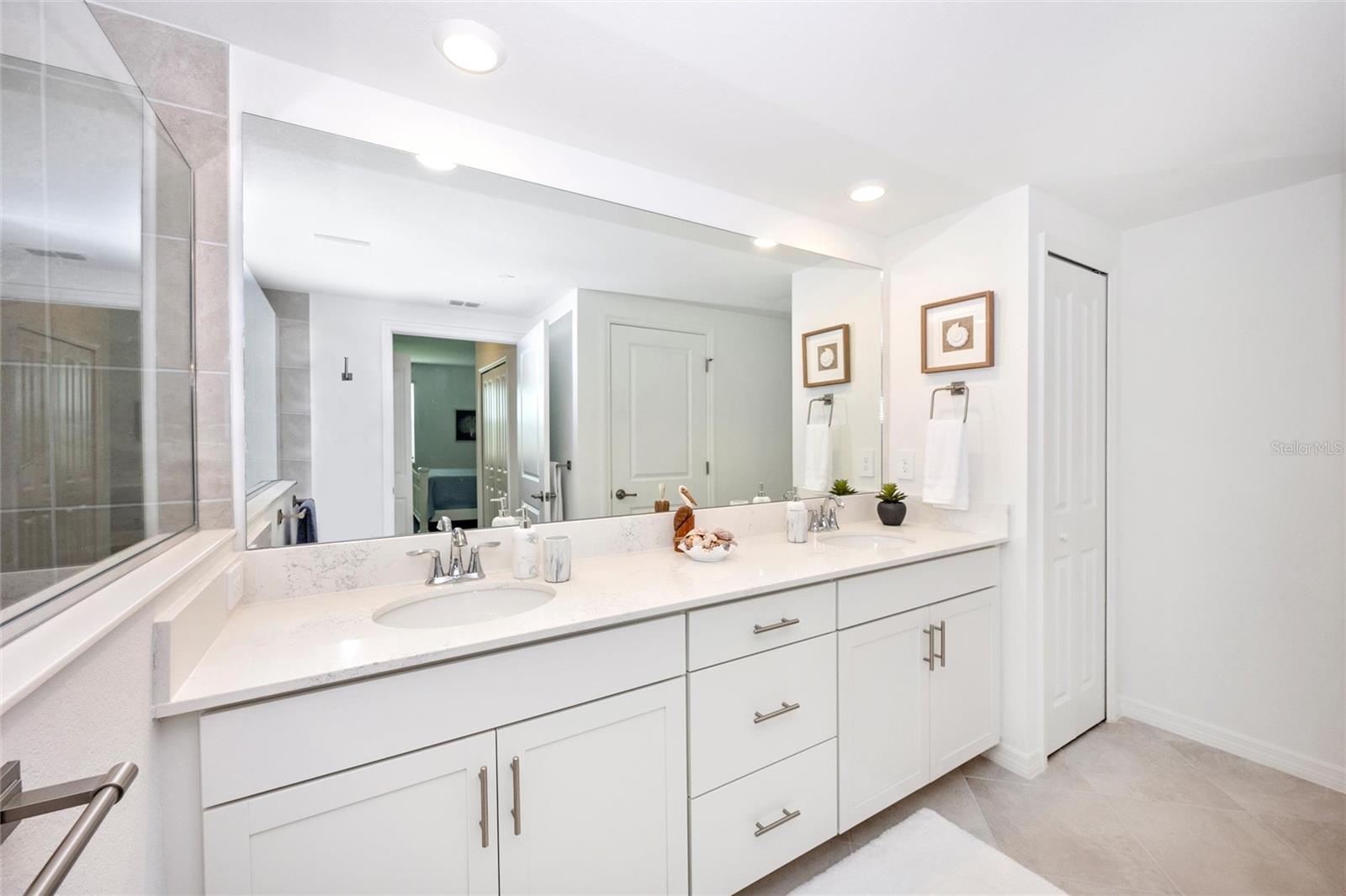 12967 BLACKBERRY CT #102, VENICE, FL — photo 26