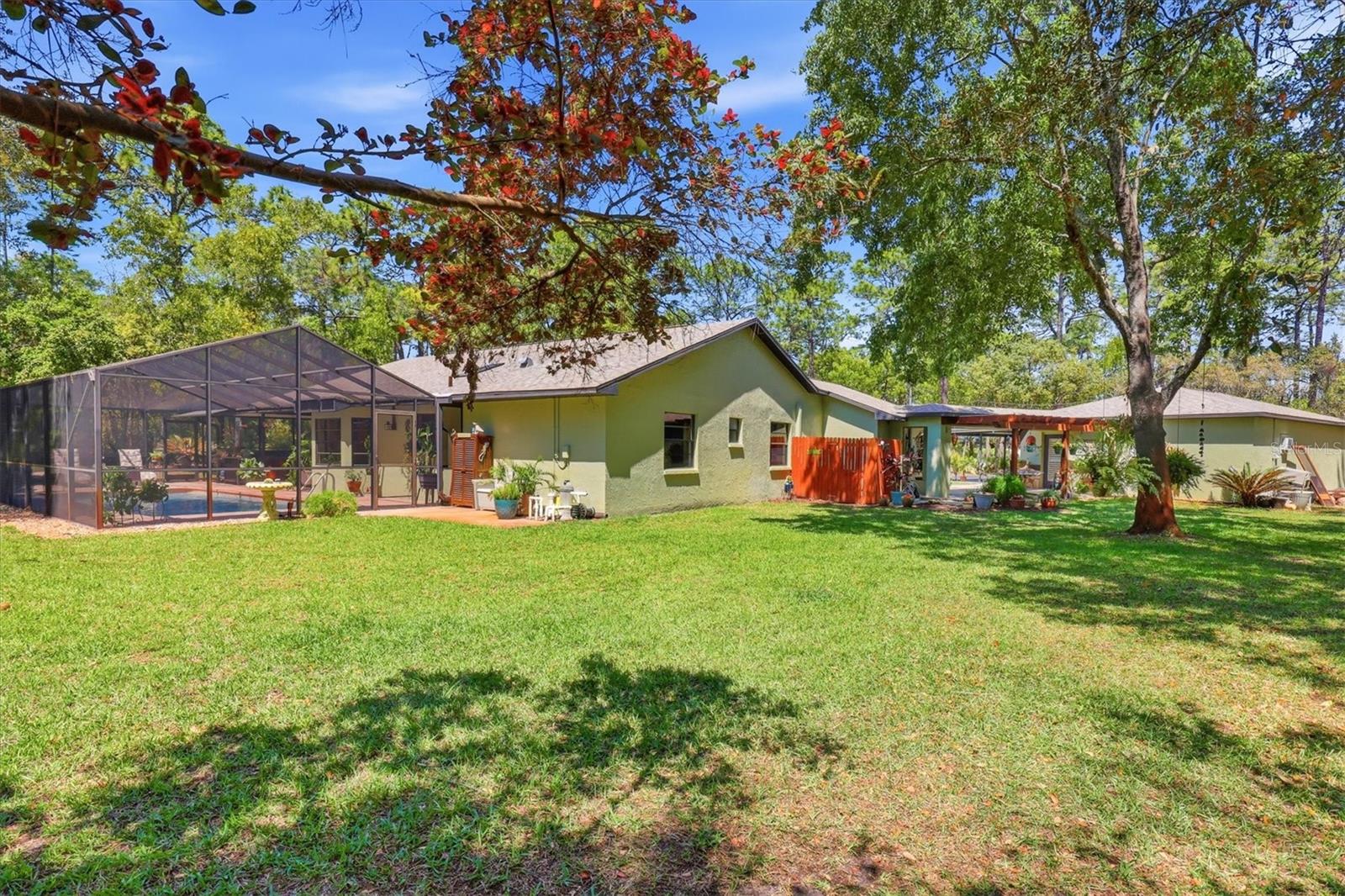 9032 BIRMINGHAM AVE, WEEKI WACHEE, FL — photo 53