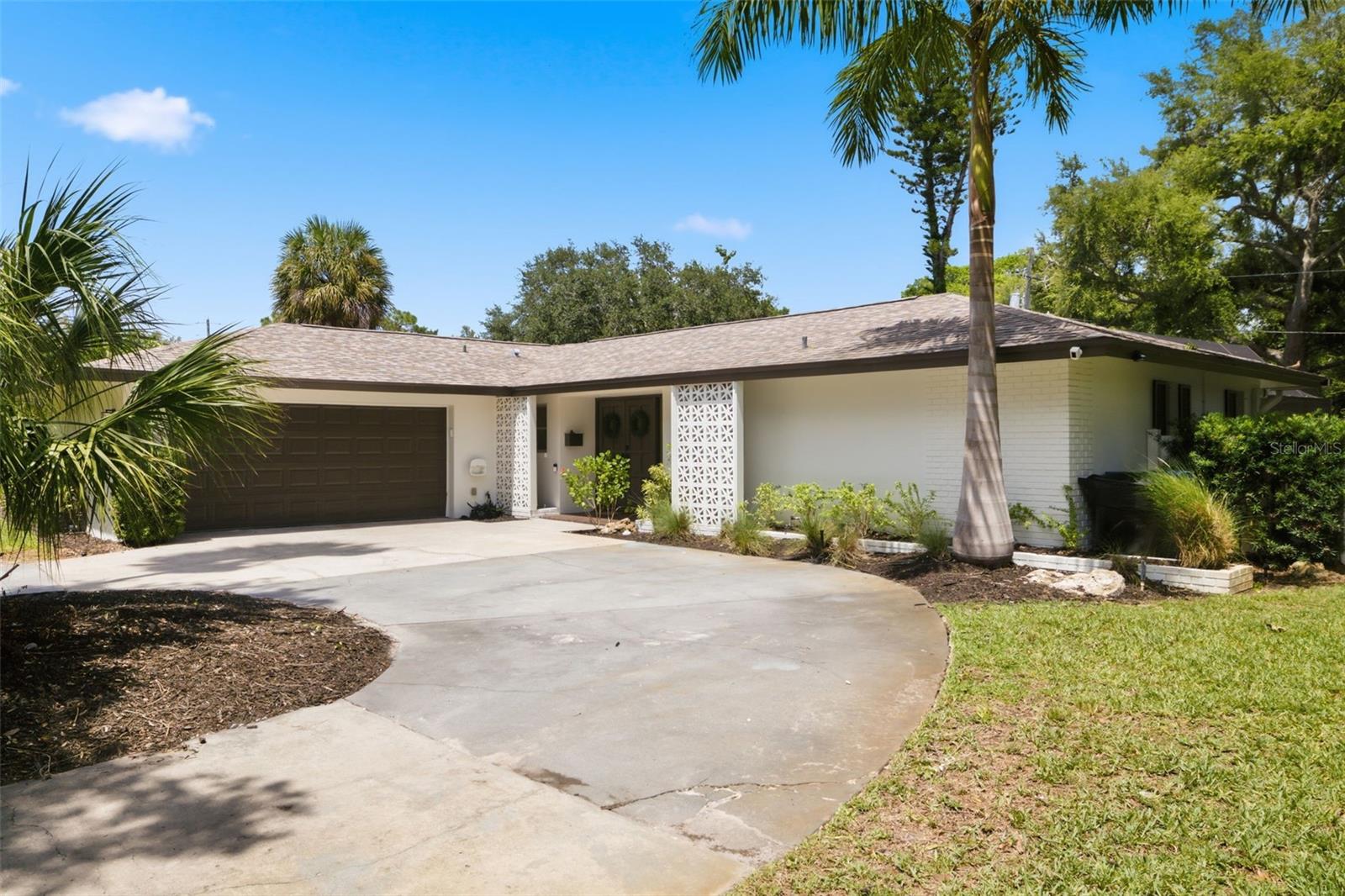 747 SABAL CT S, ST PETERSBURG, FL — photo 3