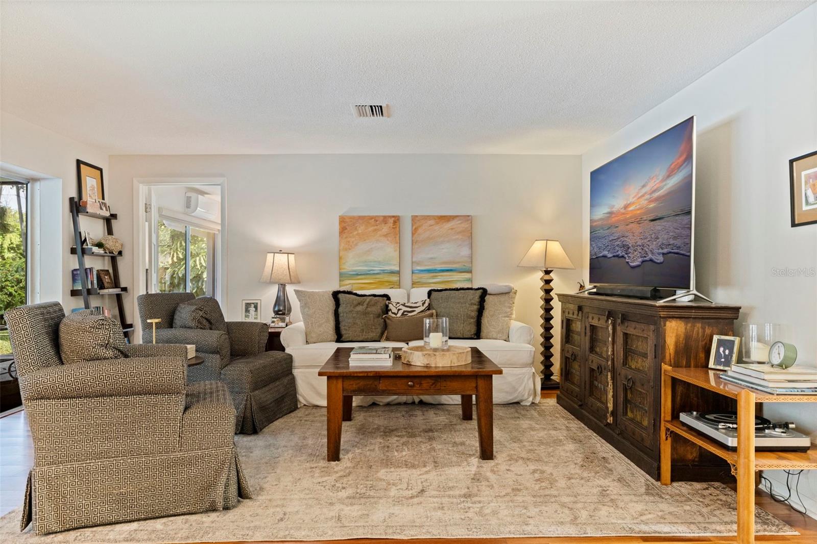 747 SABAL CT S, ST PETERSBURG, FL — photo 15