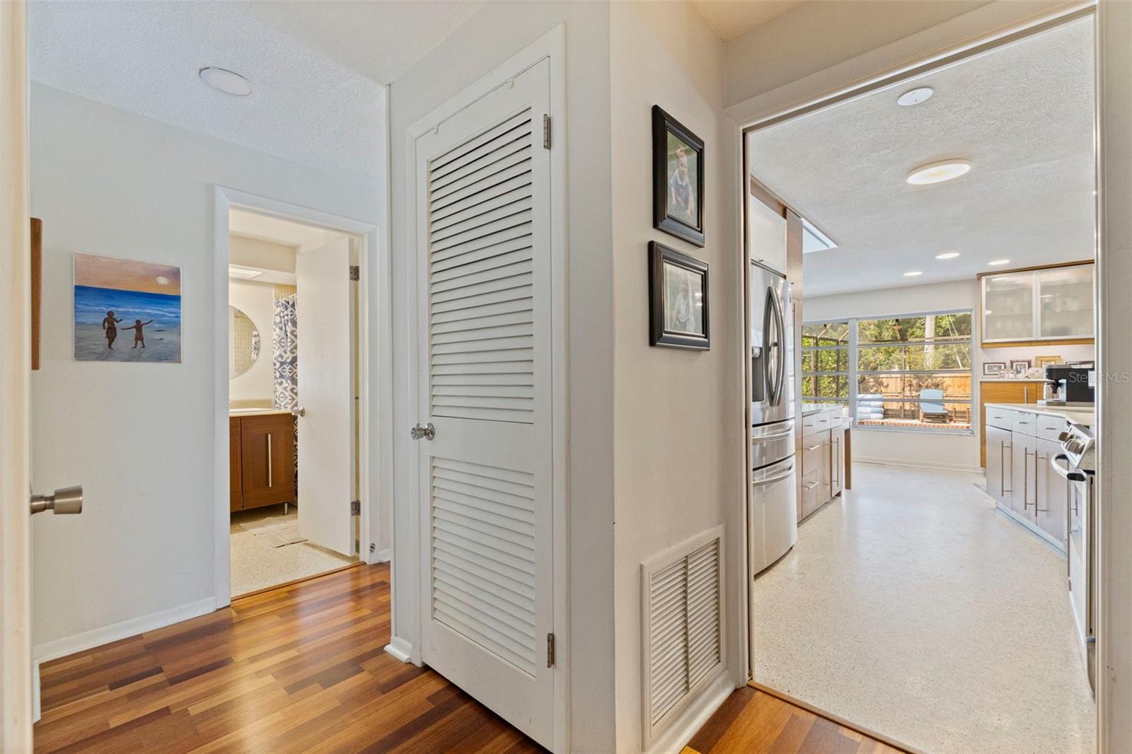 747 SABAL CT S, ST PETERSBURG, FL — photo 23
