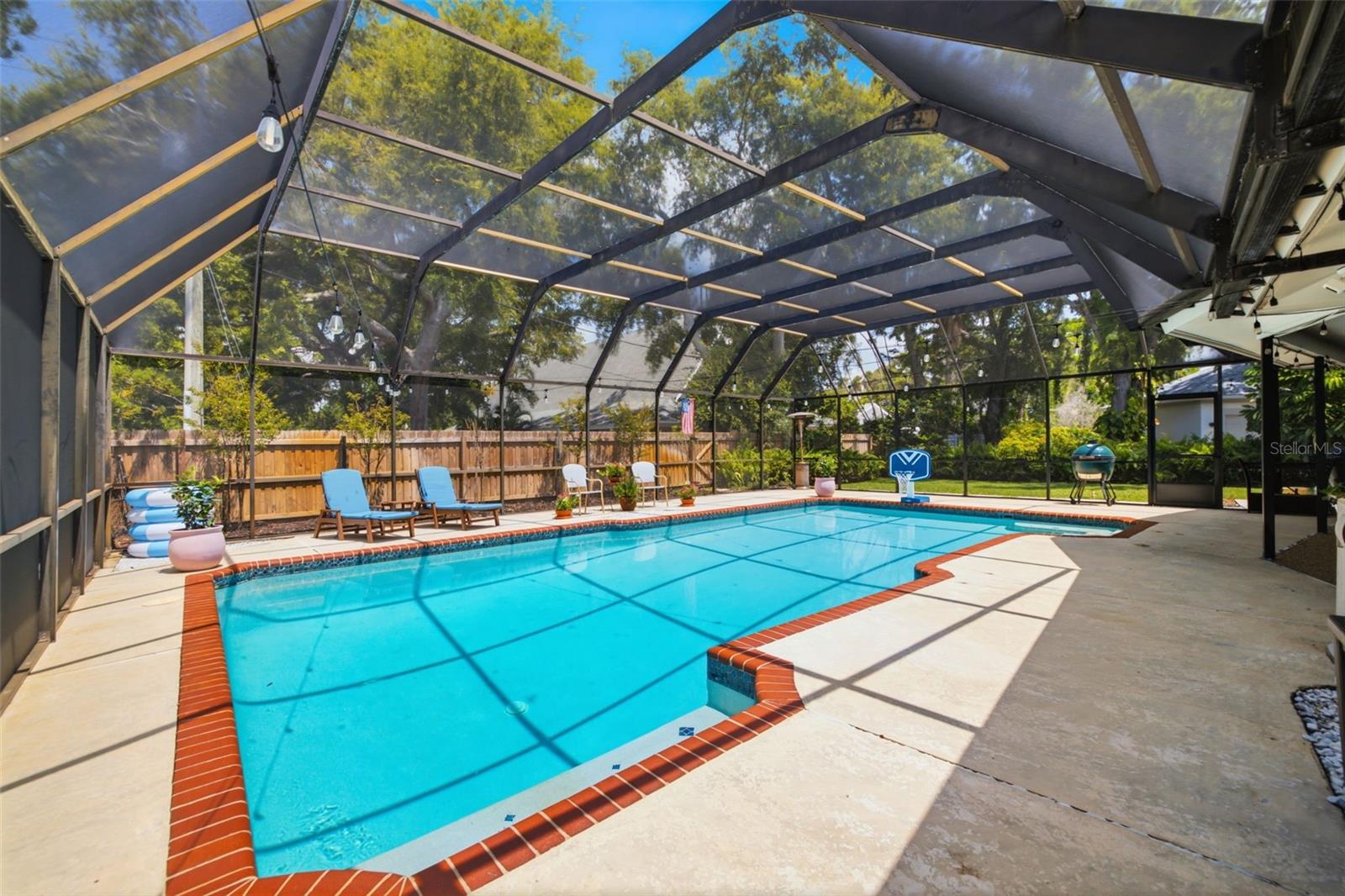 747 SABAL CT S, ST PETERSBURG, FL — photo 34