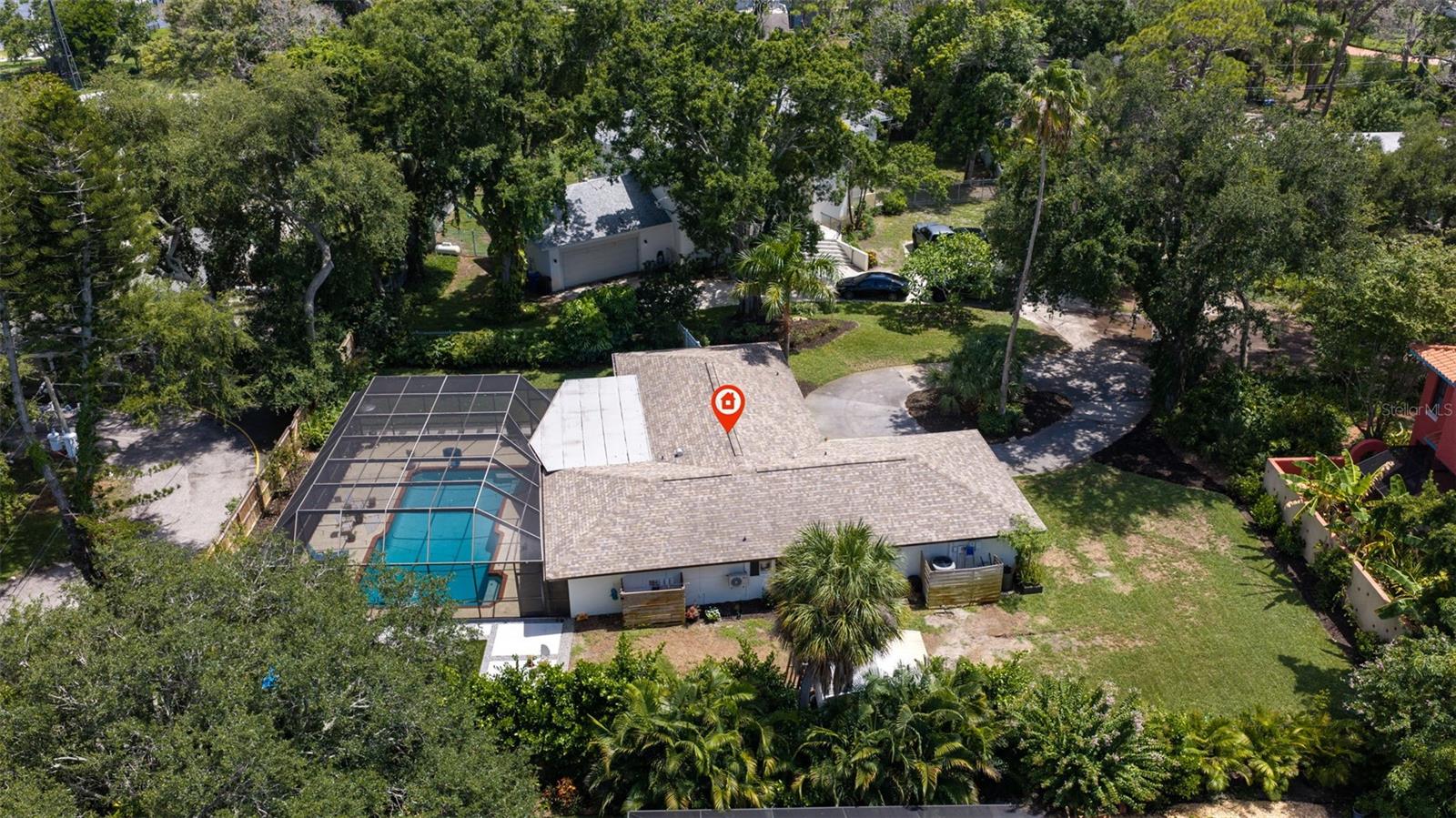 747 SABAL CT S, ST PETERSBURG, FL — photo 40