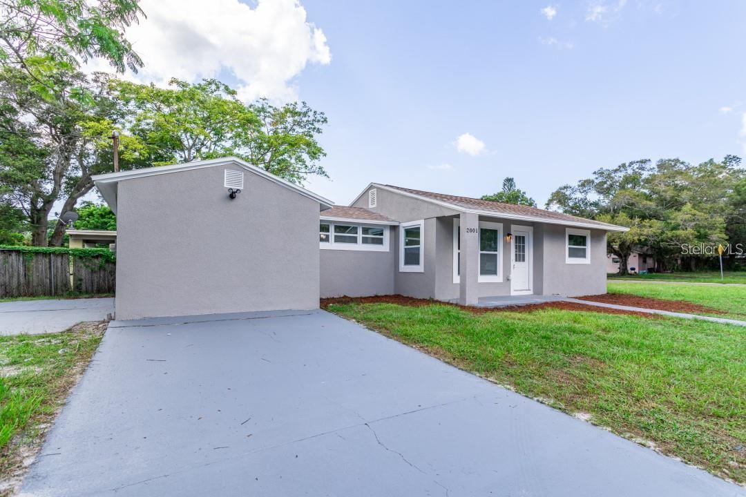2001 45TH ST S, ST PETERSBURG, FL — photo 5