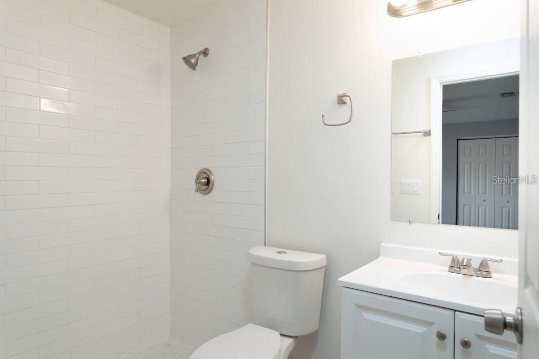 2001 45TH ST S, ST PETERSBURG, FL — photo 15