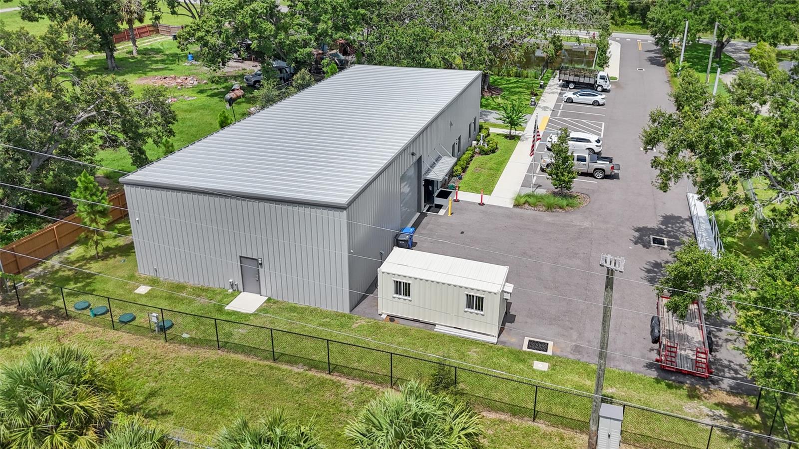 1102 S 82ND ST, TAMPA, FL — photo 3