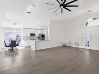 15530 BAY VISTA DR — photo 13