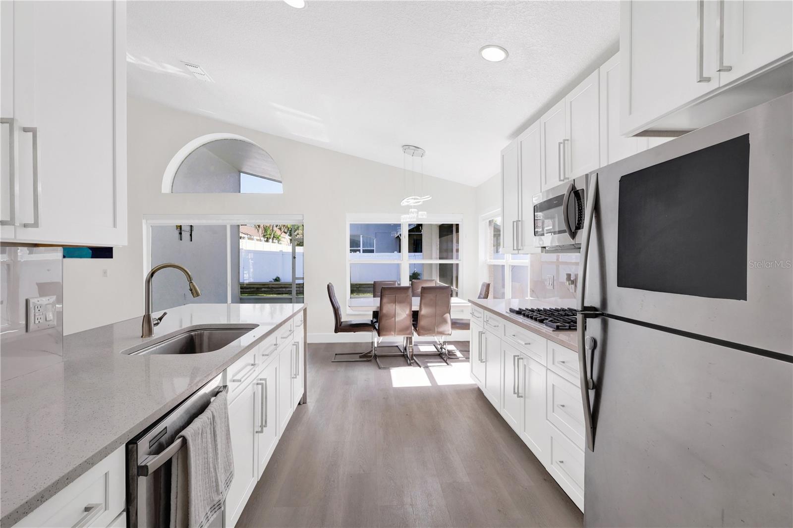 15530 BAY VISTA DR, CLERMONT, FL — photo 17