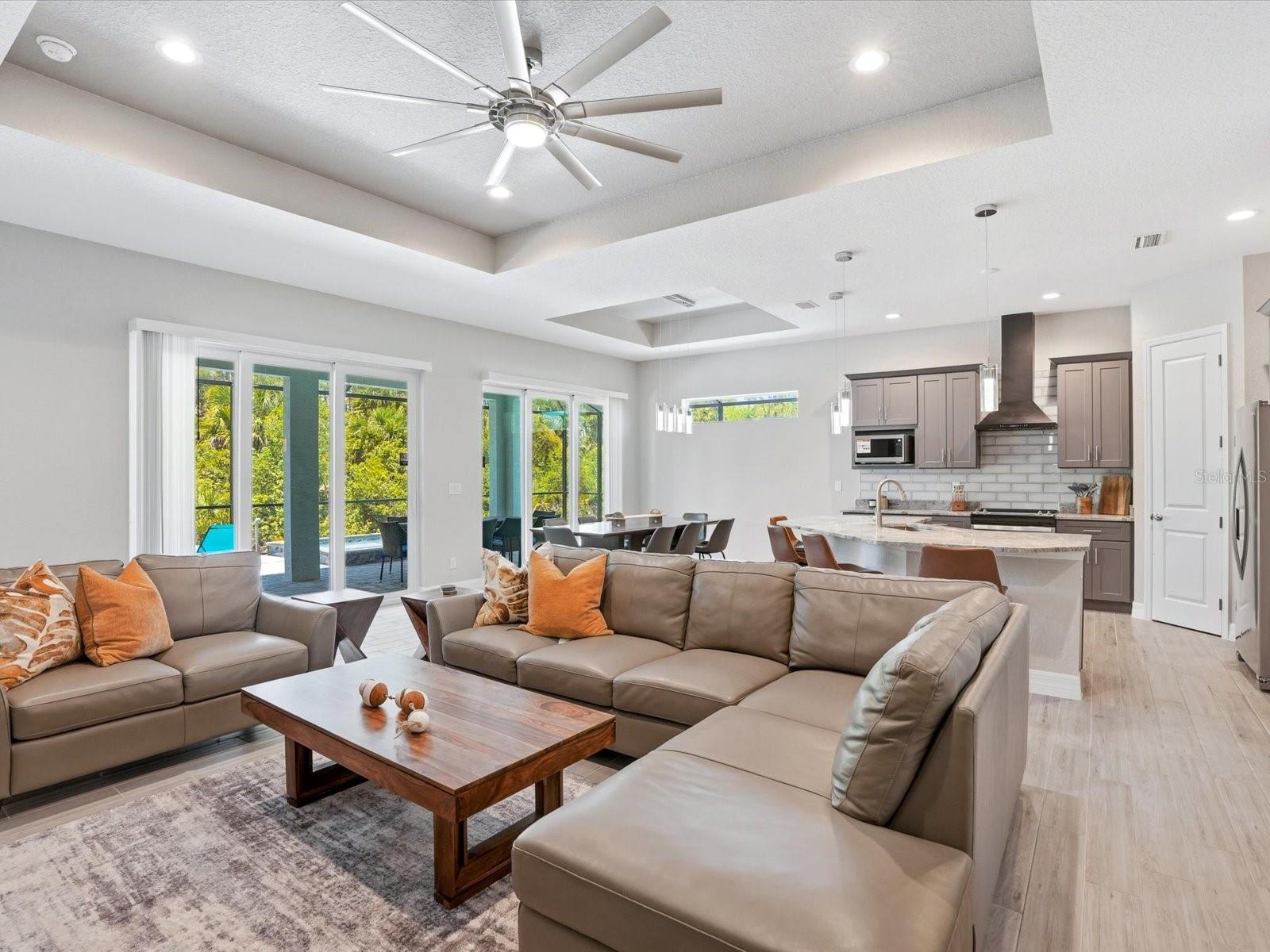 776 ROTONDA CIR, ROTONDA WEST, FL — photo 3