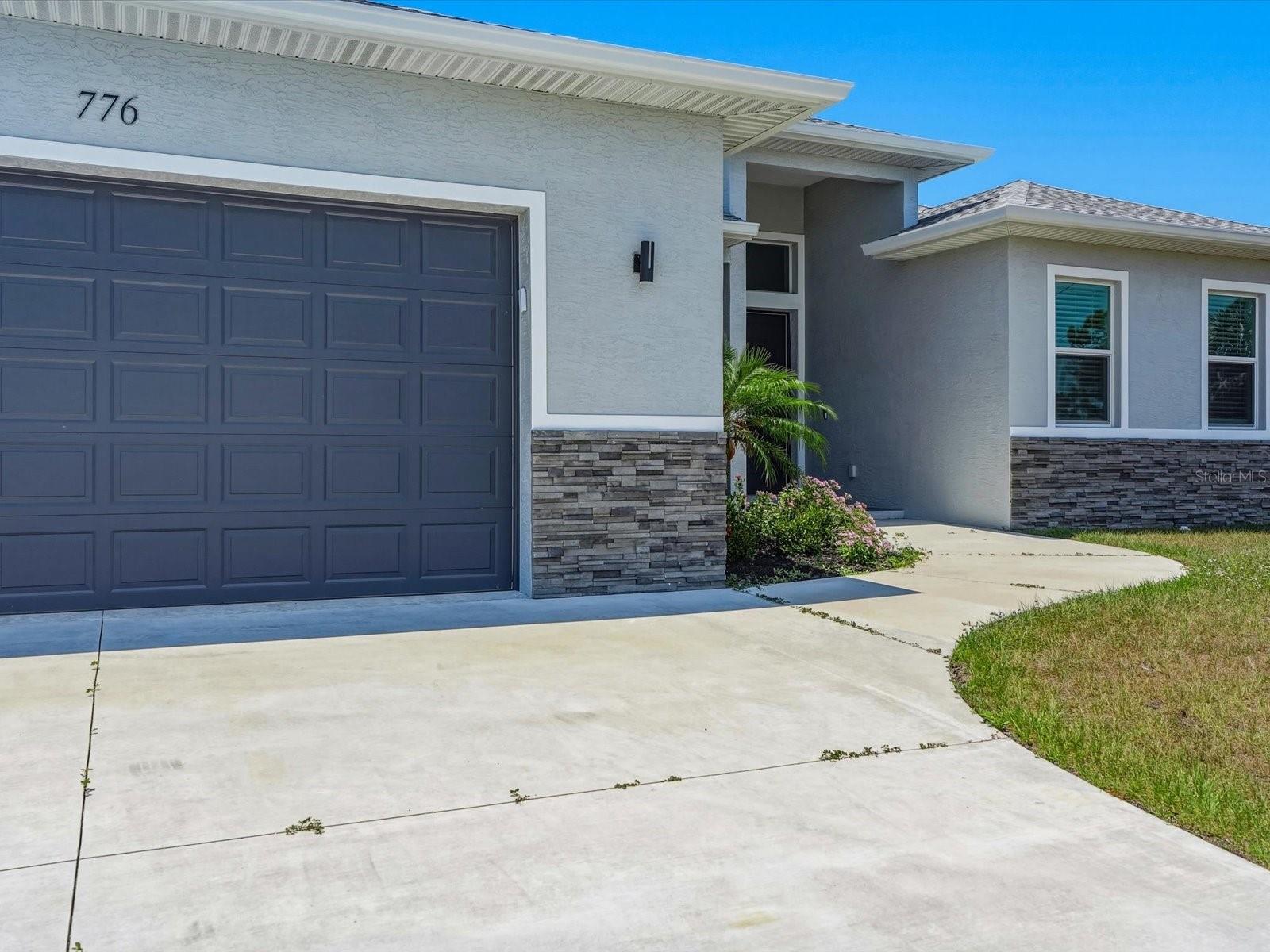 776 ROTONDA CIR, ROTONDA WEST, FL — photo 40