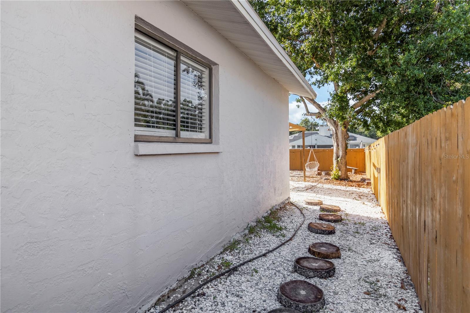 1883 MOVA ST, SARASOTA, FL — photo 22