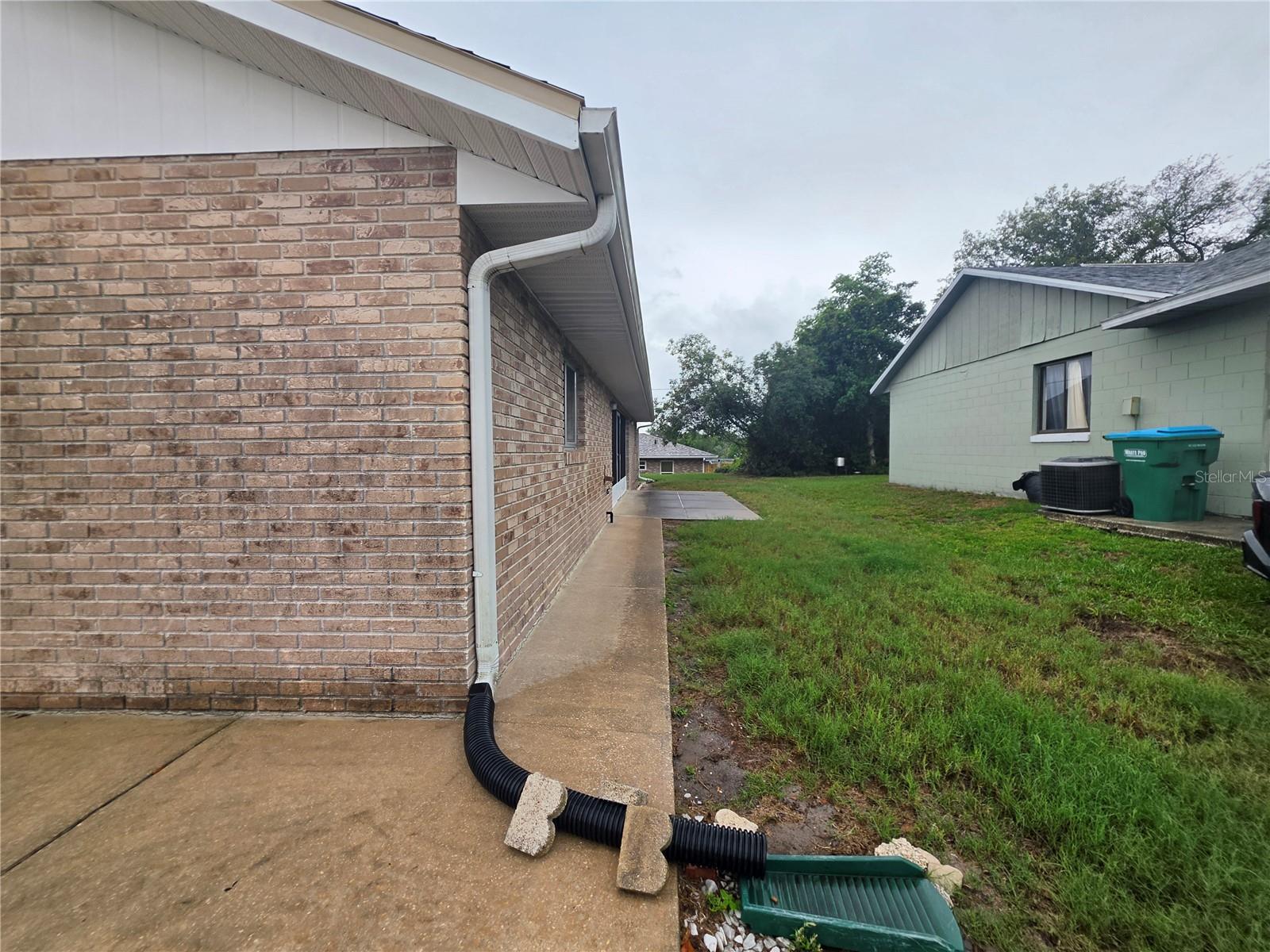 1732 TOPAZ TER, DELTONA, FL — photo 10
