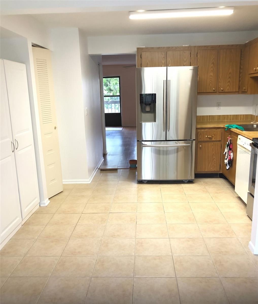 305 30TH AVE W #A207, BRADENTON, FL — photo 4