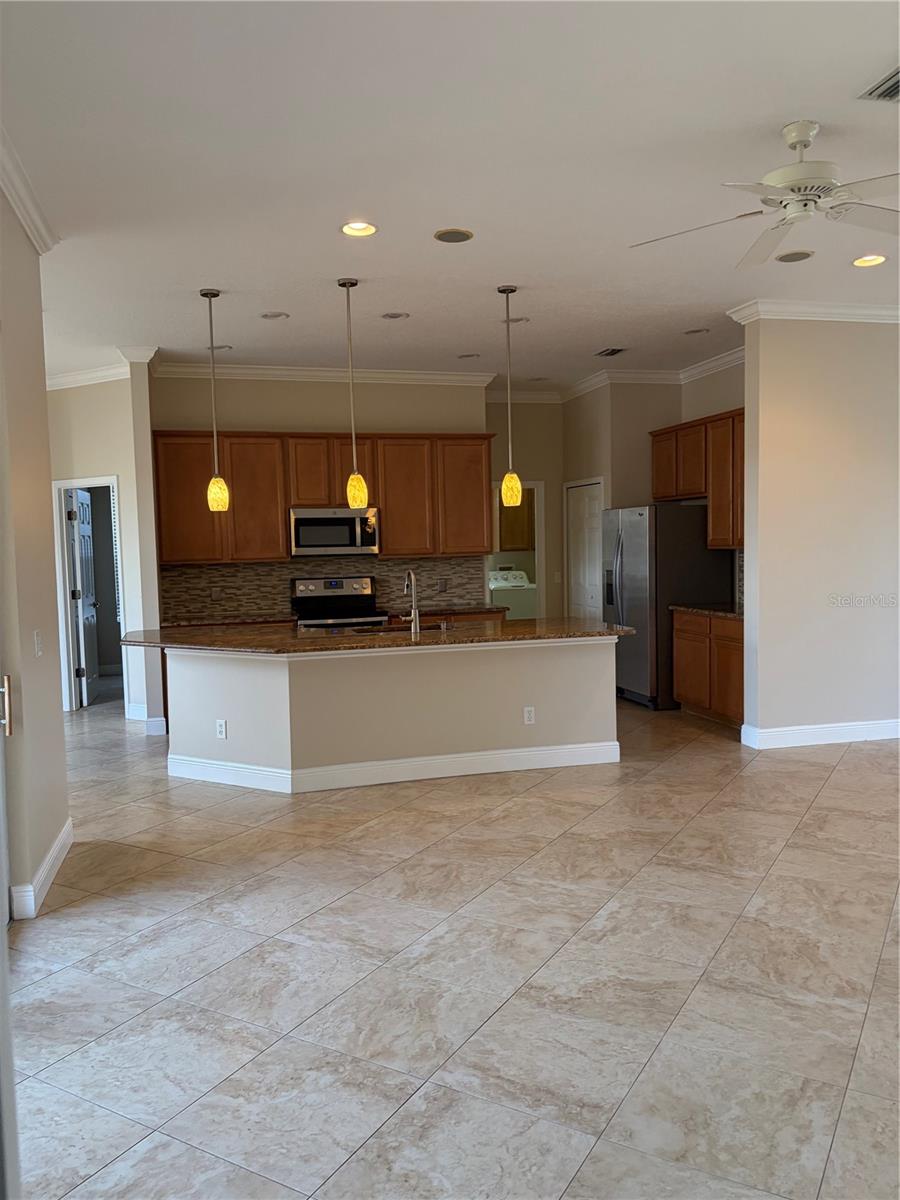 7779 AROLLA PINE BLVD, SARASOTA, FL — photo 9