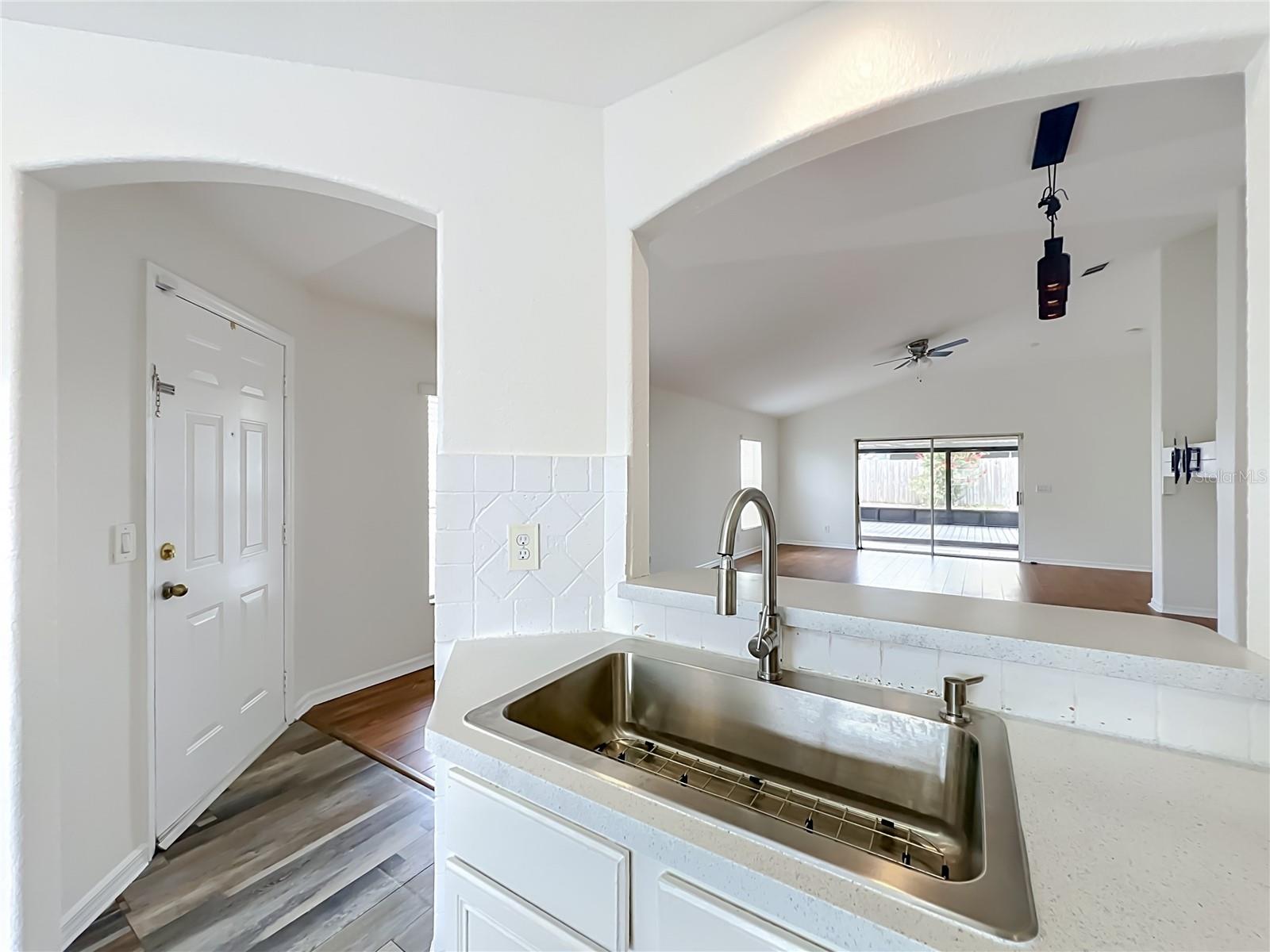 2620 REGENCY OAK LN, ORLANDO, FL — photo 15
