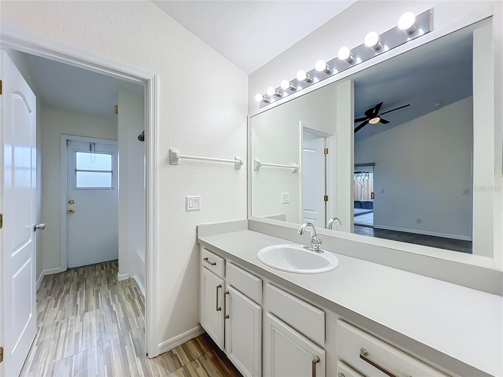 2620 REGENCY OAK LN, ORLANDO, FL — photo 41