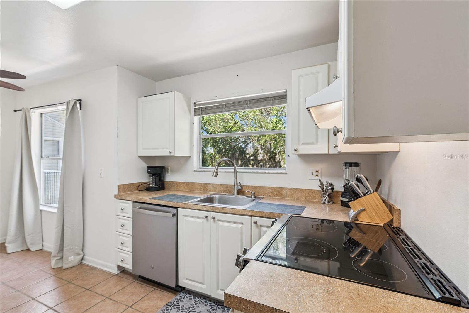 2564 WOODGATE BLVD #204, ORLANDO, FL — photo 10