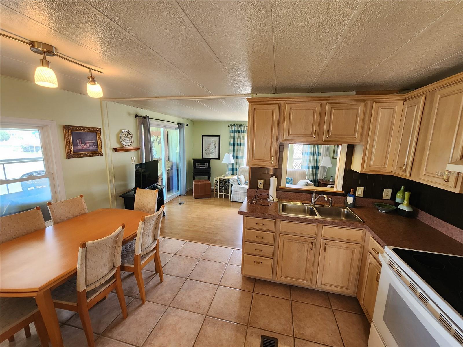 808 53RD AVE E #27, BRADENTON, FL — photo 3