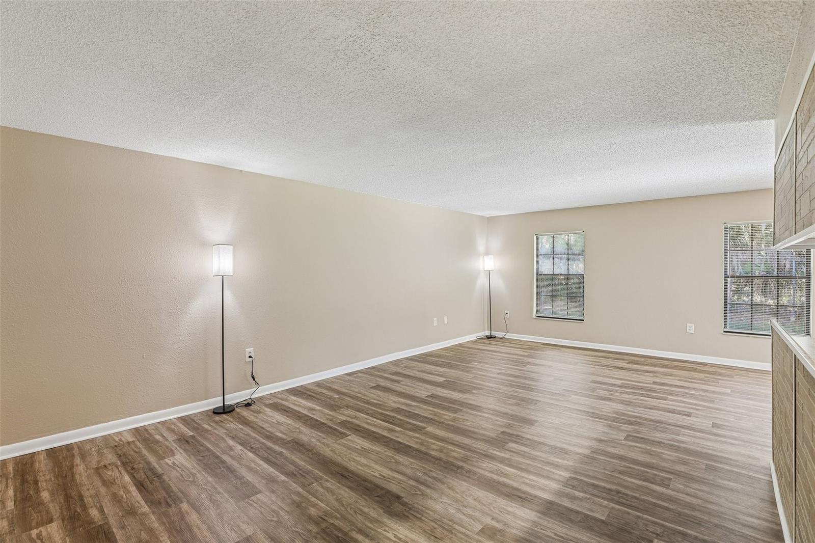100 E OAK TERRACE DR #D2, LEESBURG, FL — photo 21
