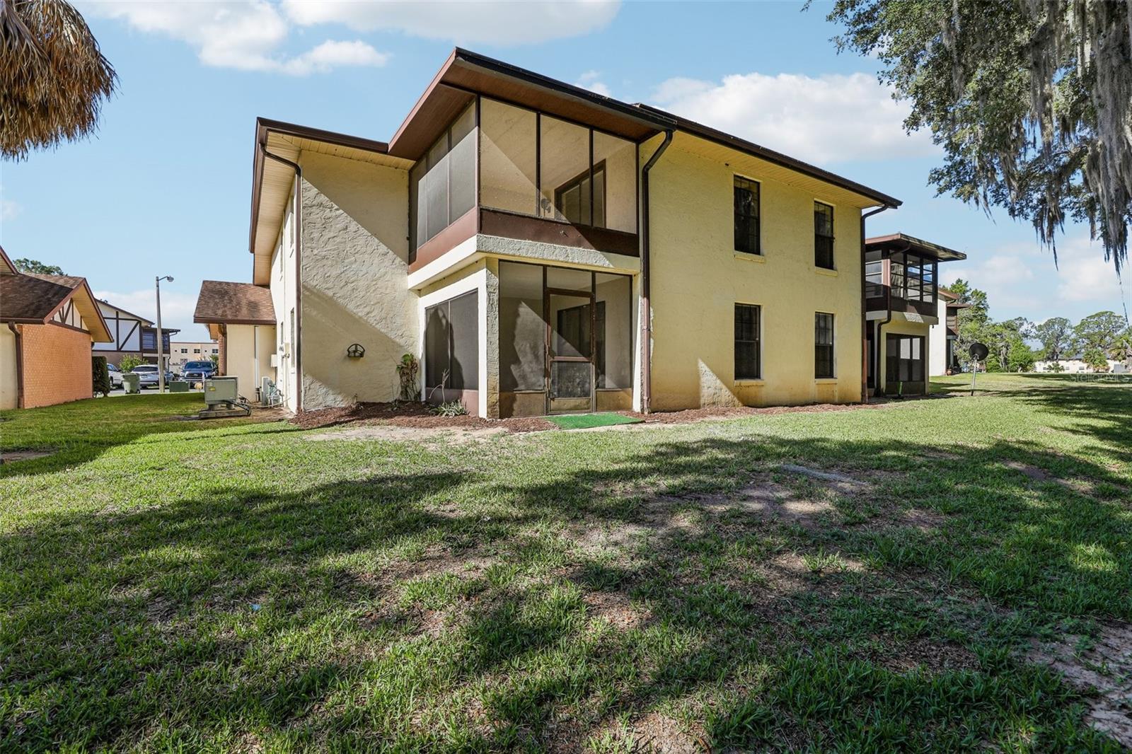 100 E OAK TERRACE DR #D2, LEESBURG, FL — photo 62