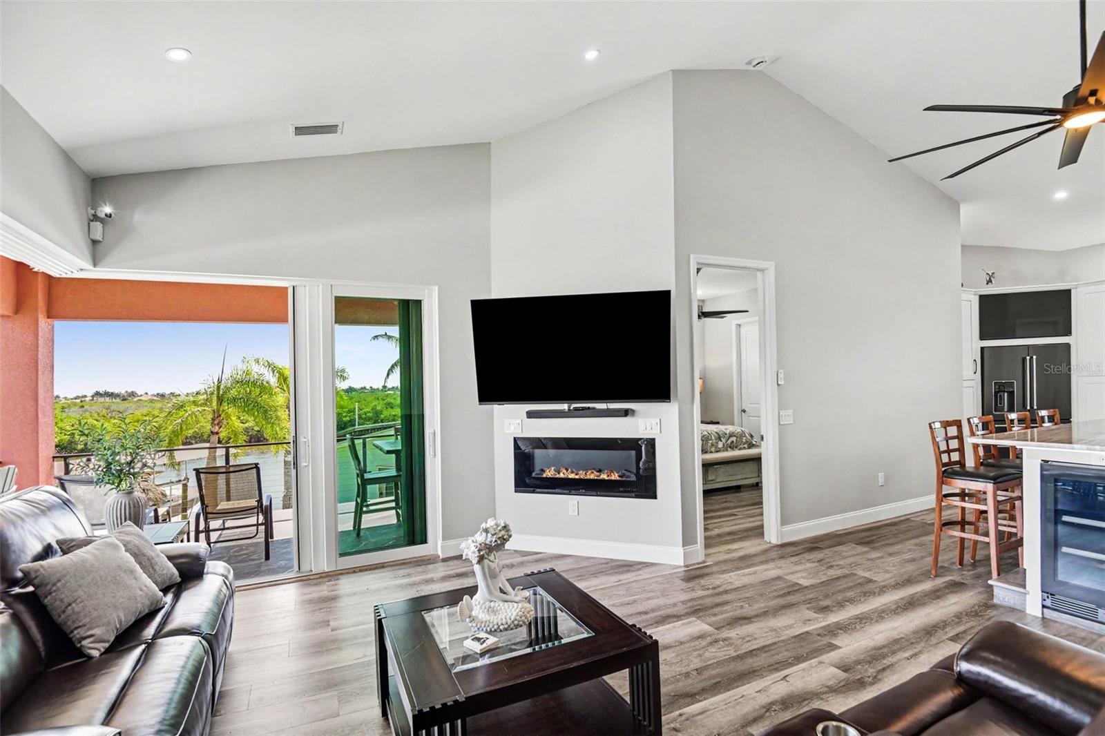 604 TAHITI CT, PUNTA GORDA, FL — photo 4