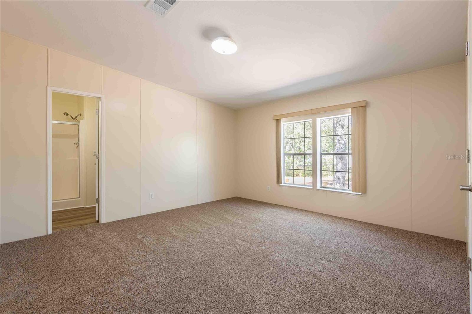 14221 HURRICANE DR, WEEKI WACHEE, FL — photo 38