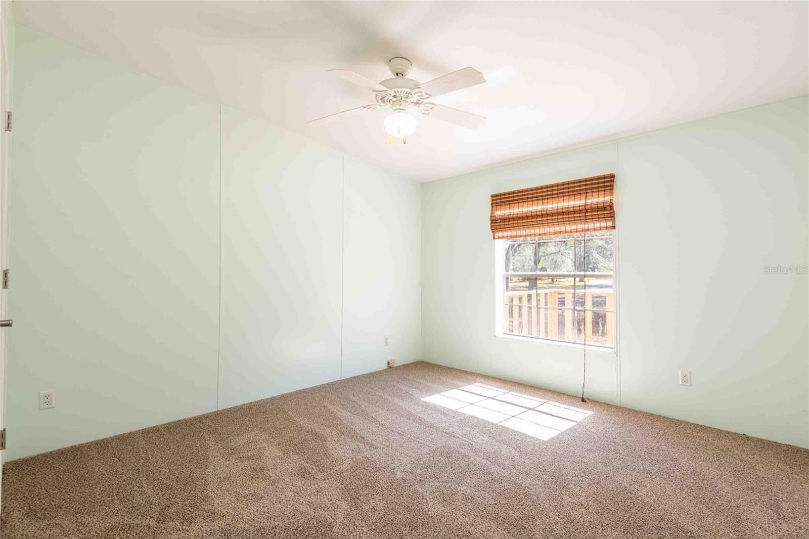 14221 HURRICANE DR, WEEKI WACHEE, FL — photo 44