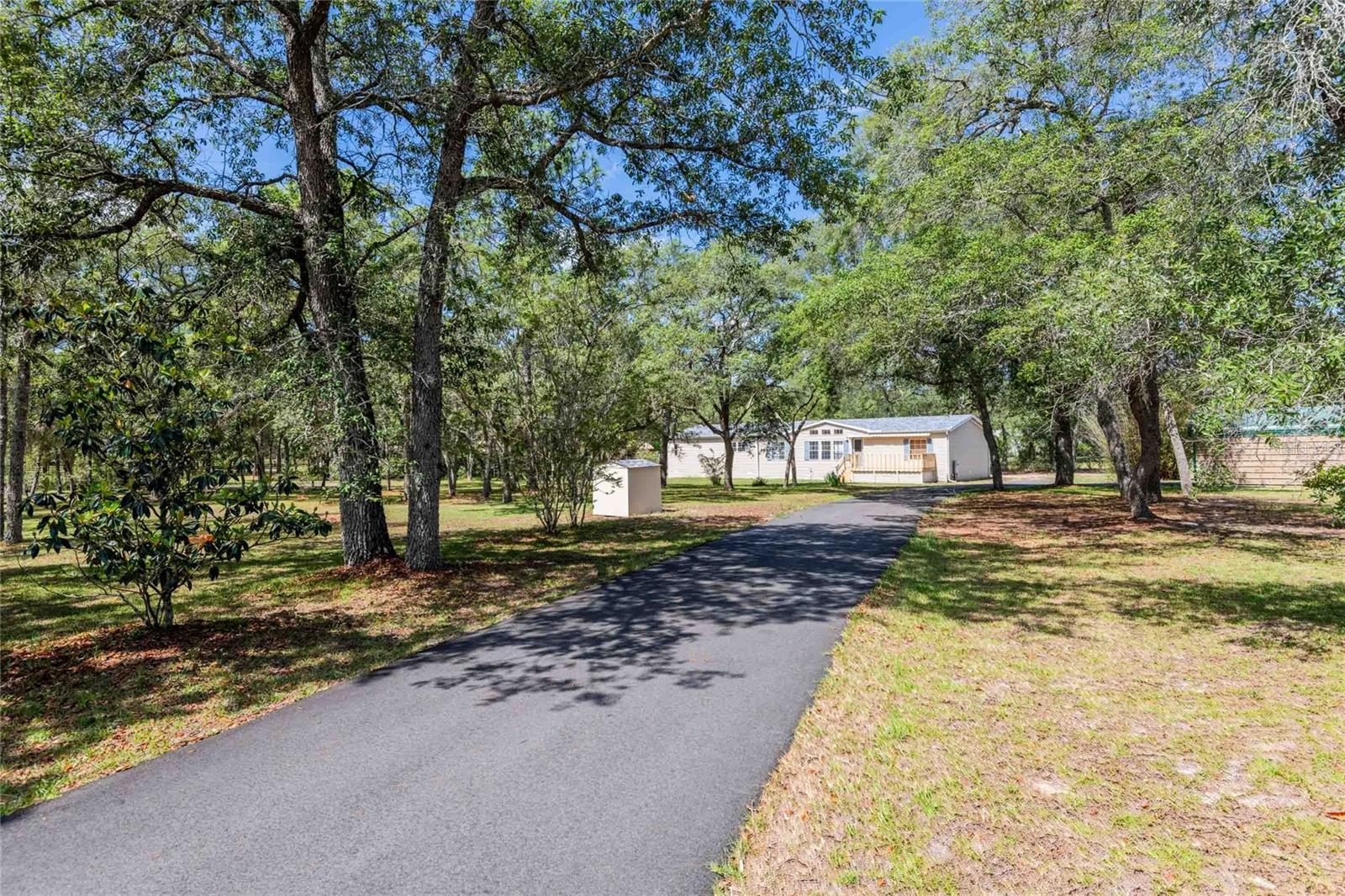 14221 HURRICANE DR, WEEKI WACHEE, FL — photo 64