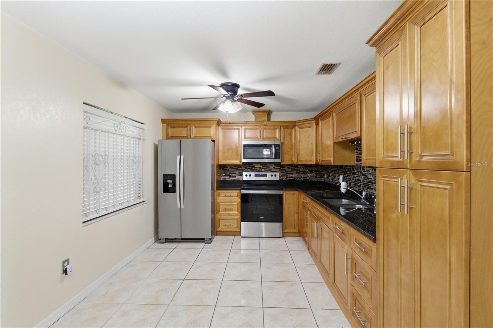 4416 N CLARK AVE #13, TAMPA, FL — photo 12