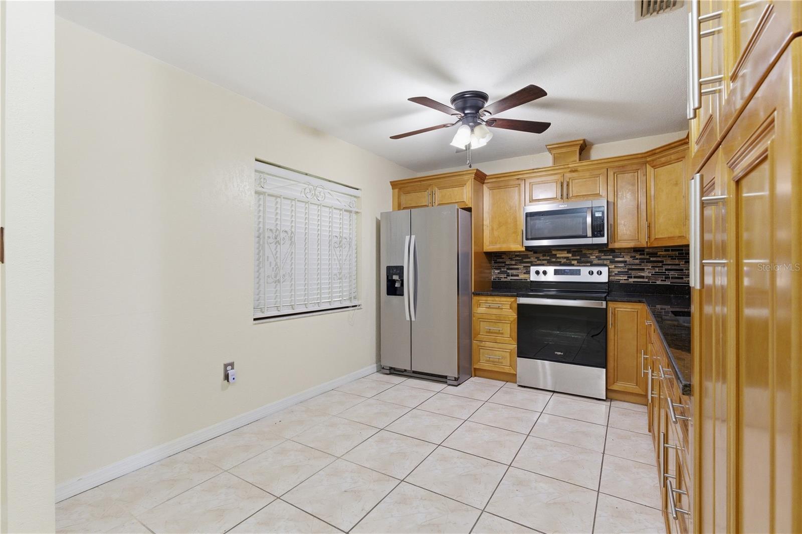 4416 N CLARK AVE #13, TAMPA, FL — photo 15