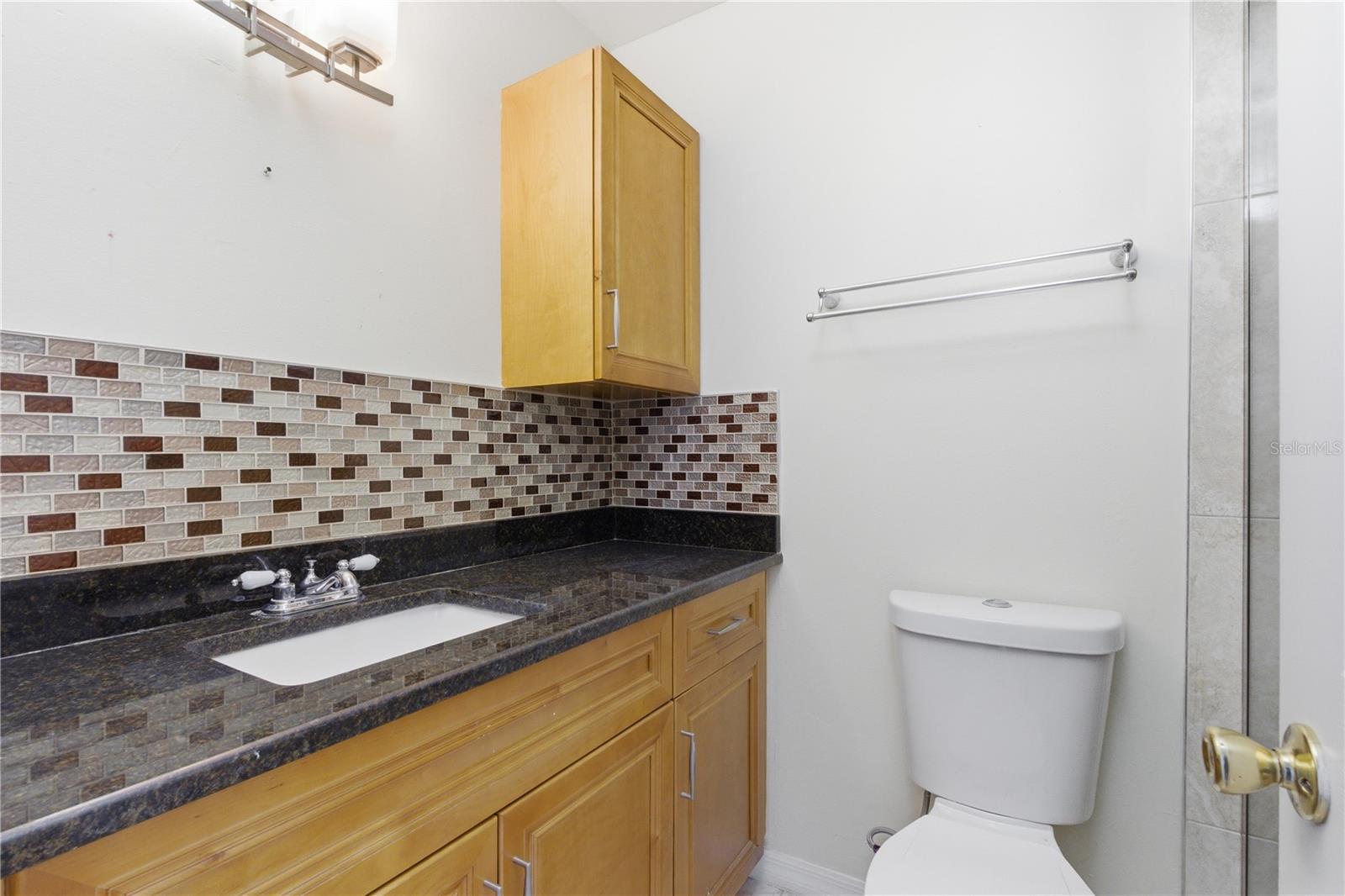 4416 N CLARK AVE #13, TAMPA, FL — photo 24