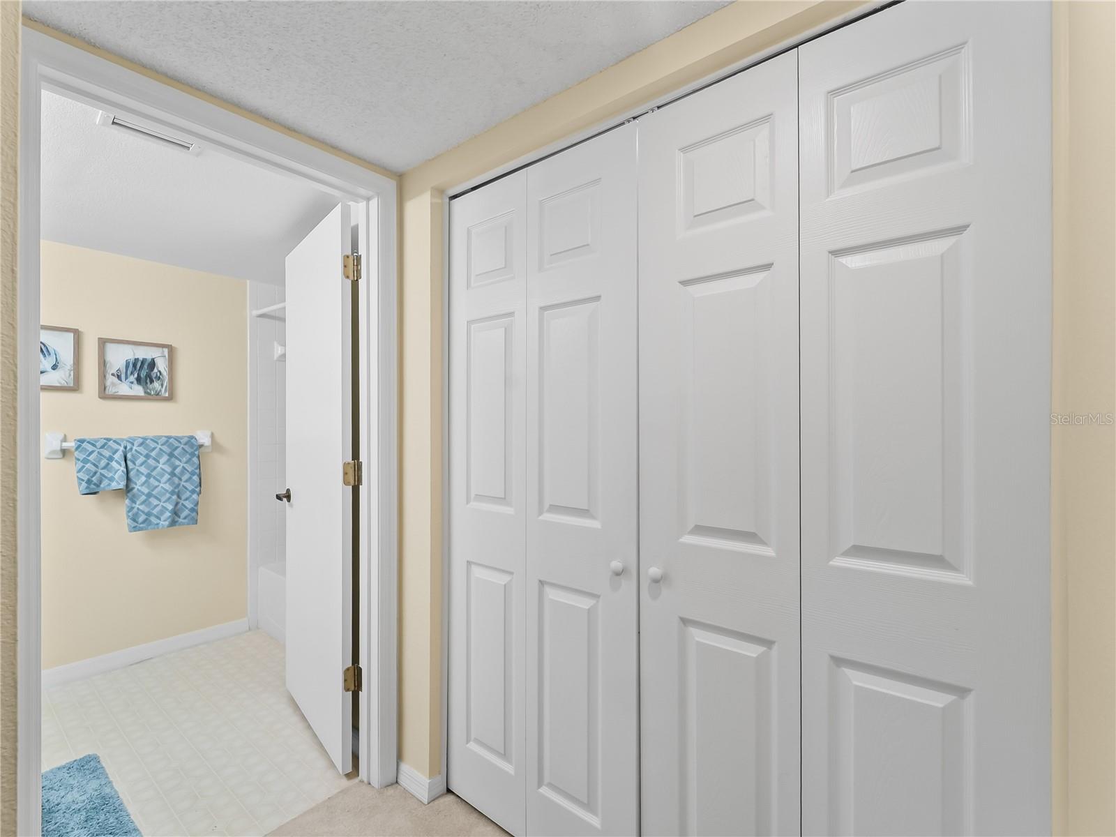 9330 CLUBSIDE CIR #3207, SARASOTA, FL — photo 24