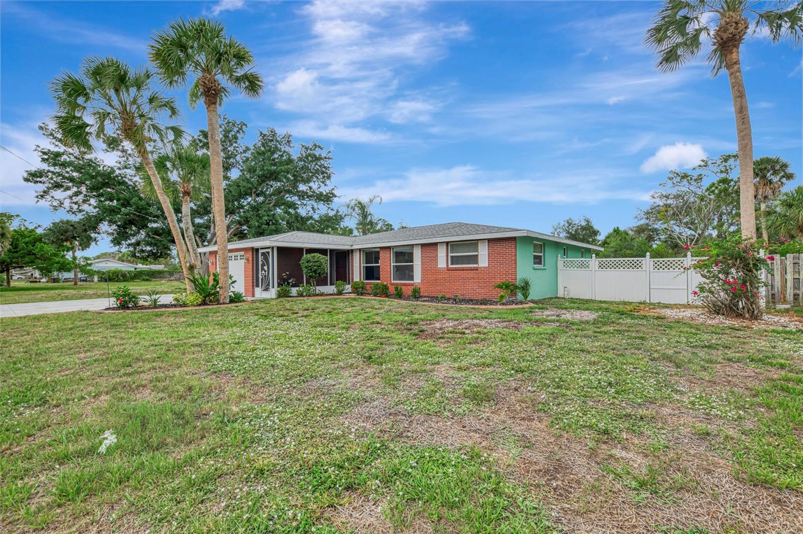 1460 CORTES DR, ENGLEWOOD, FL — photo 2