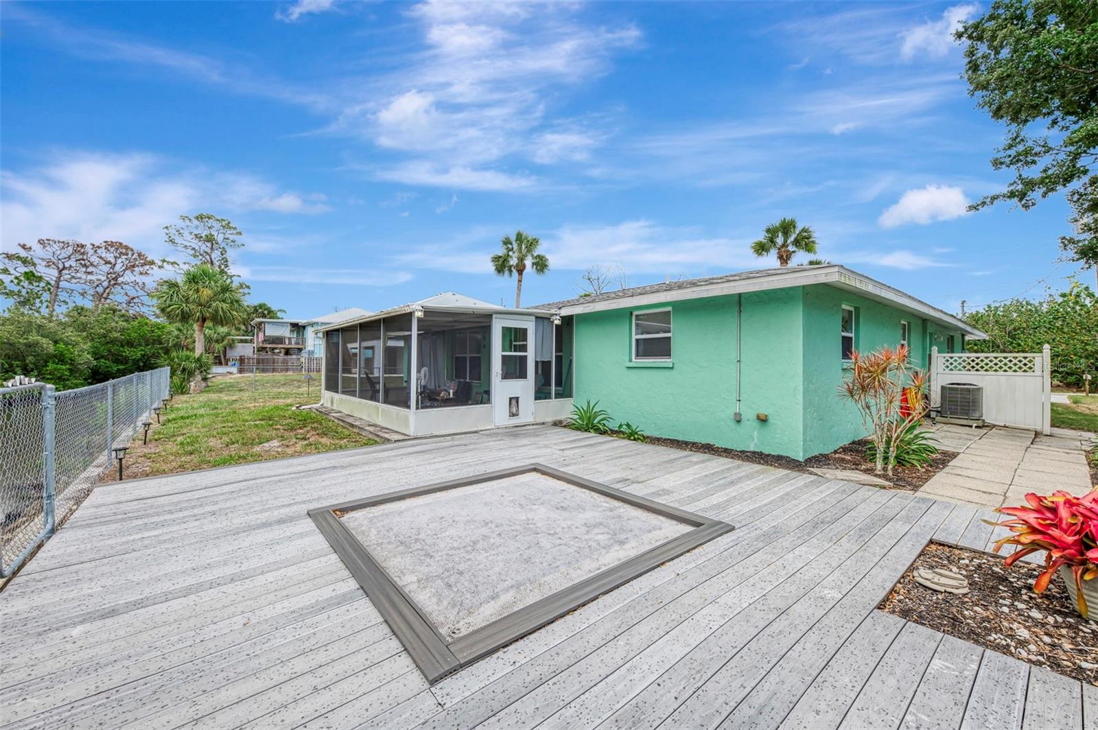 1460 CORTES DR, ENGLEWOOD, FL — photo 30