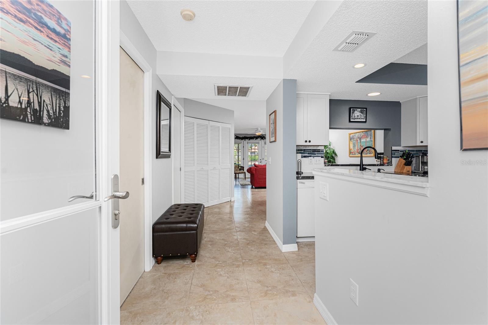 511 PINE HOLLOW CIR #511, ENGLEWOOD, FL — photo 4