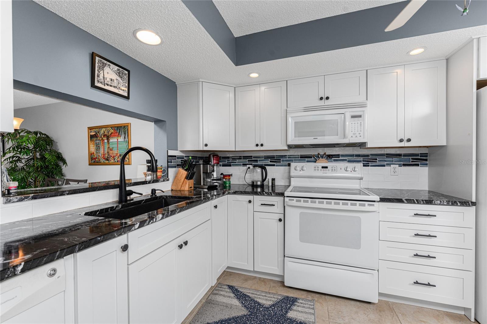 511 PINE HOLLOW CIR #511, ENGLEWOOD, FL — photo 9