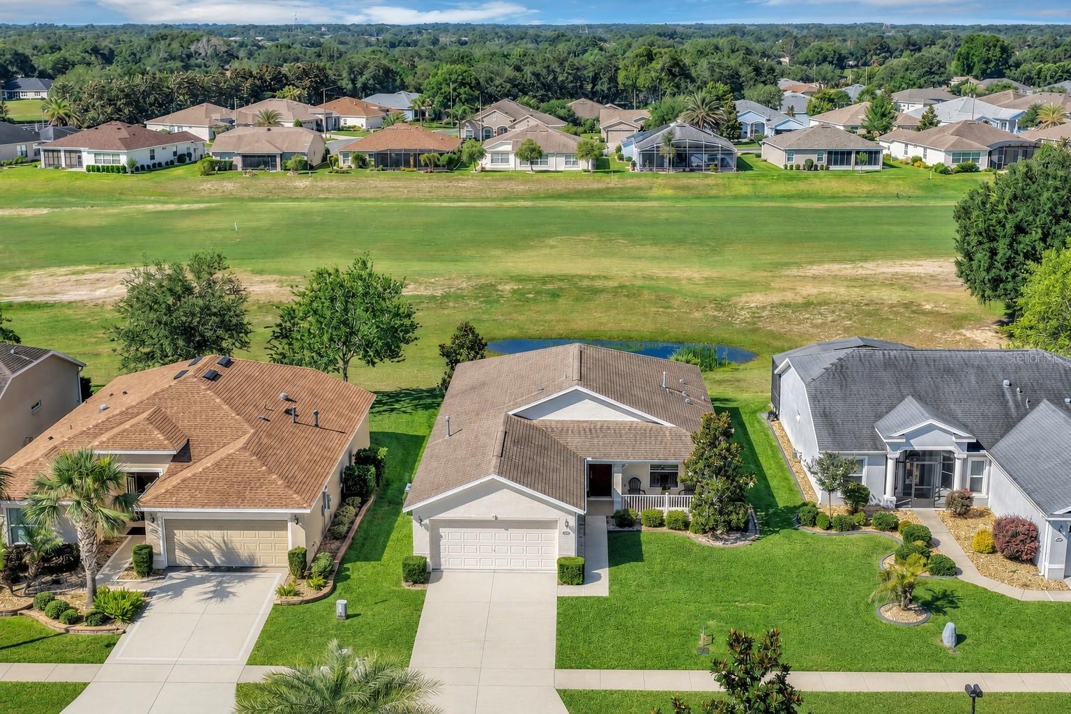 27103 ROANOKE DR, LEESBURG, FL