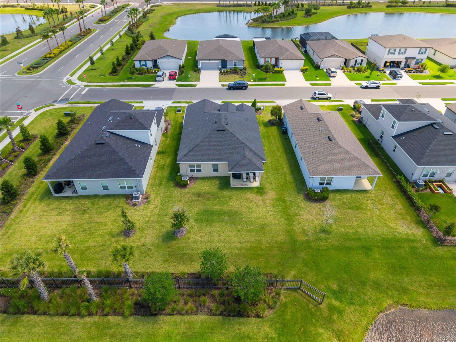 10009 DAYBREAK GLN, PARRISH, FL — photo 29