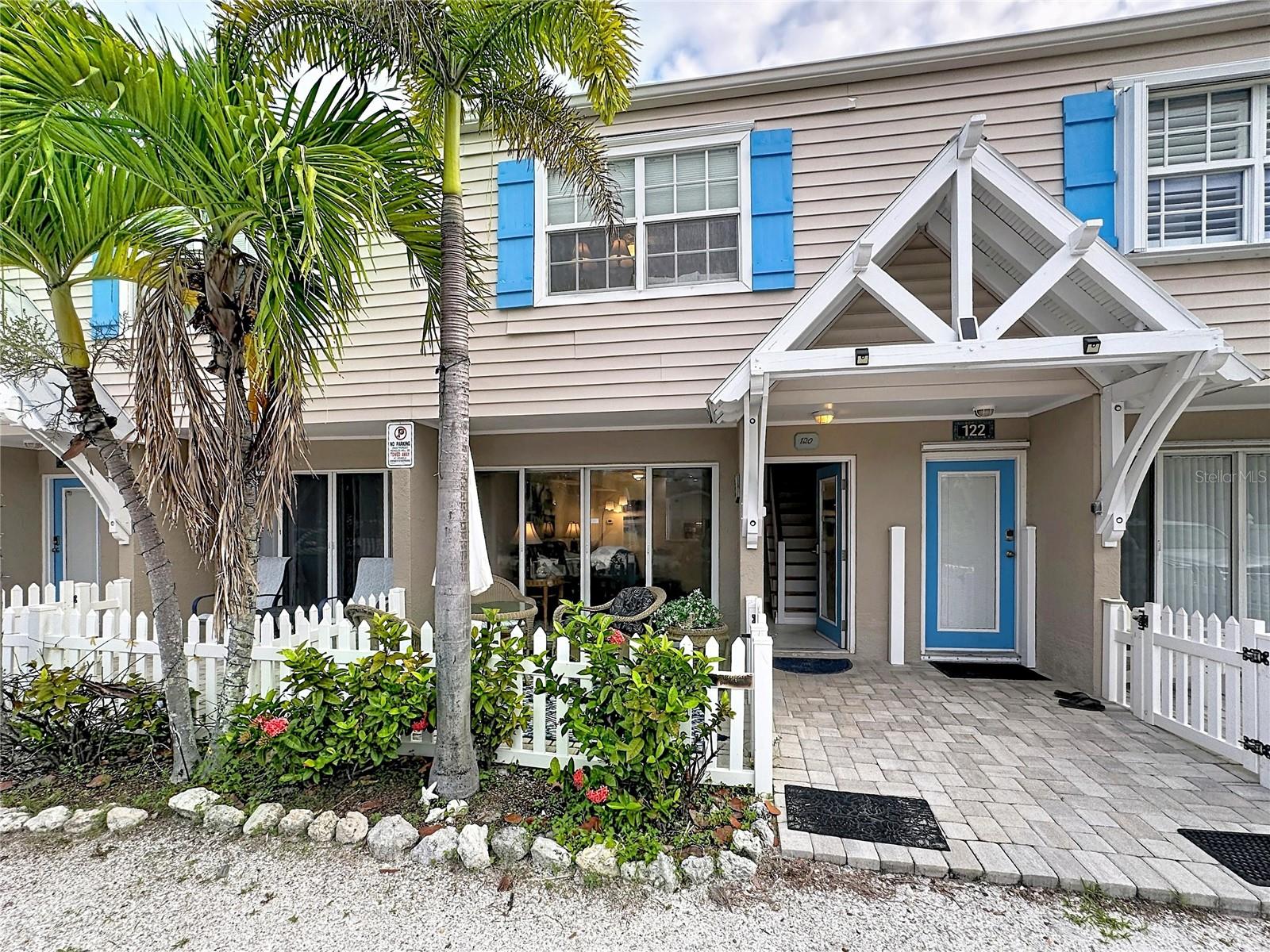120 52ND ST, HOLMES BEACH, FL