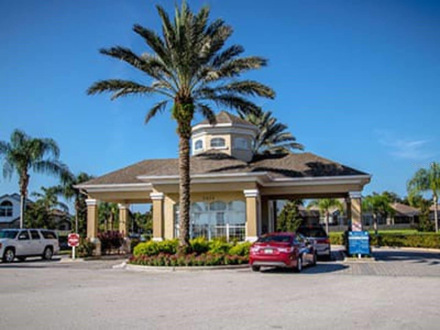 8100 PRINCESS PALM LN #203, KISSIMMEE, FL