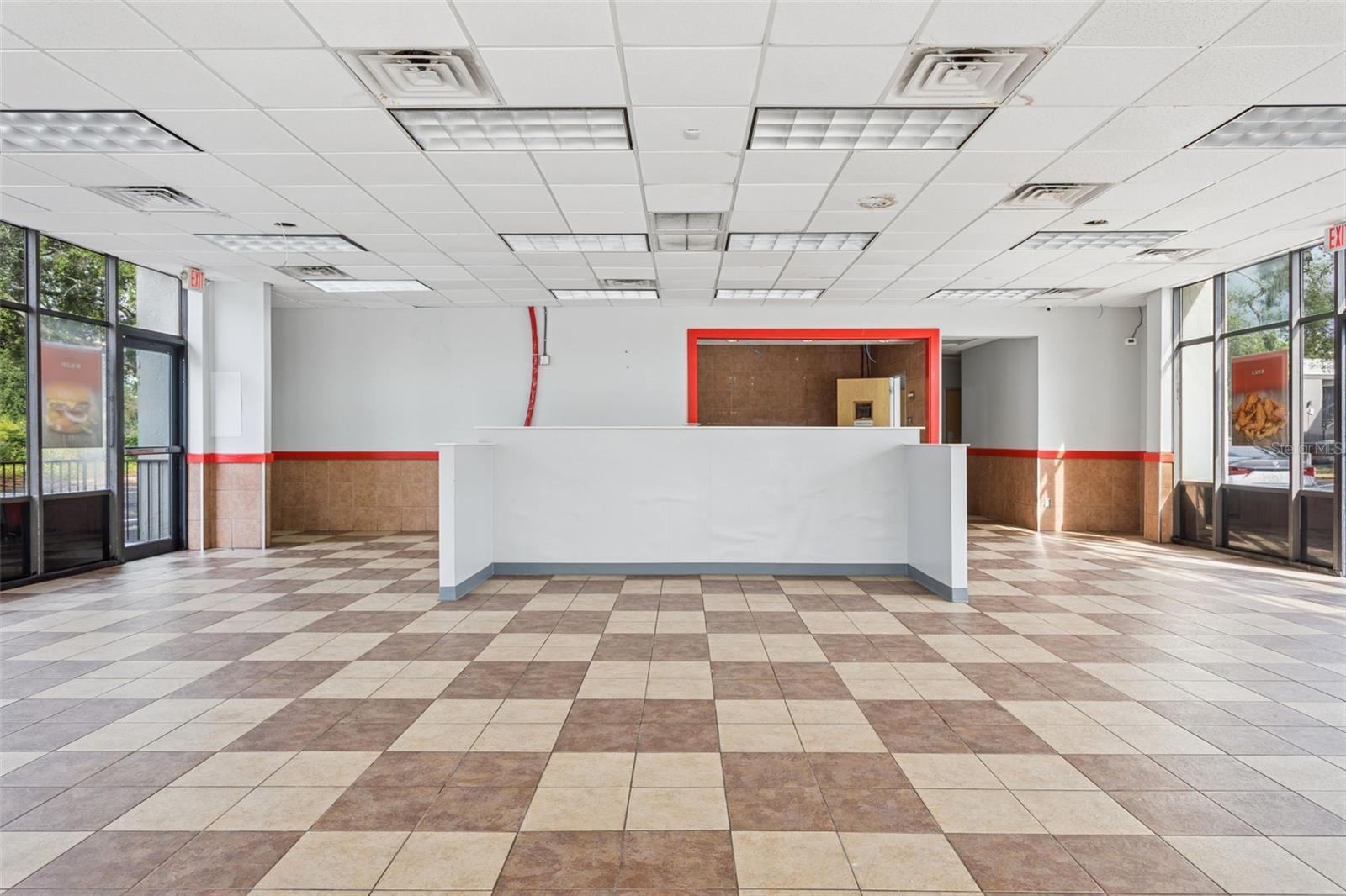 6620 E DR MARTIN LUTHER KING JR BLVD, TAMPA, FL — photo 4