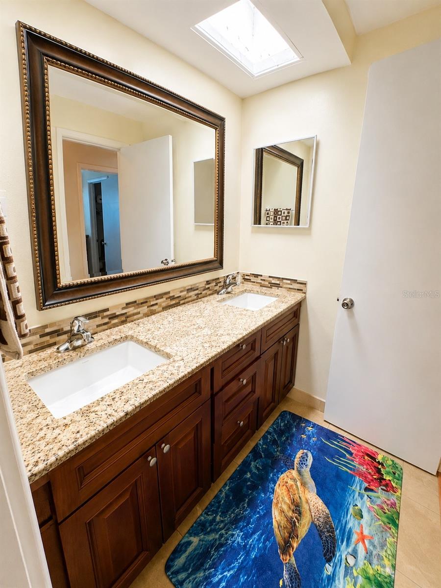 3146 CARLOS DR, DUNEDIN, FL — photo 16