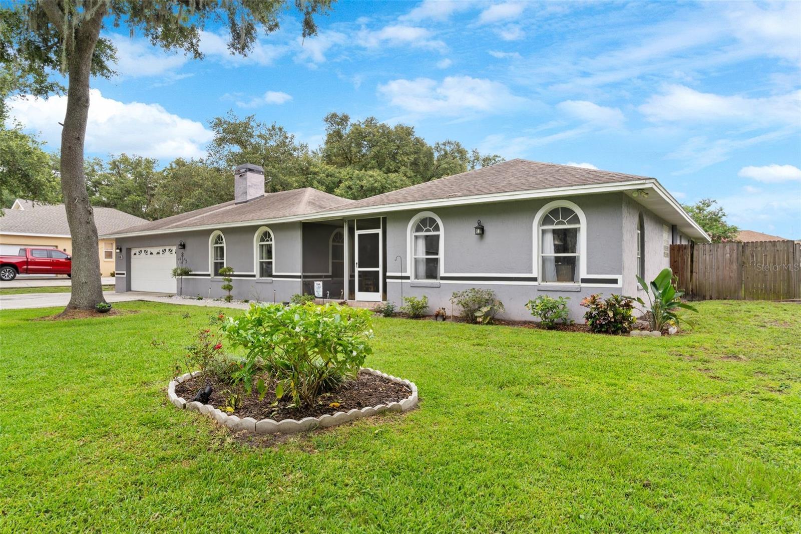 2010 DEERBROOK DR, LAKELAND, FL — photo 2