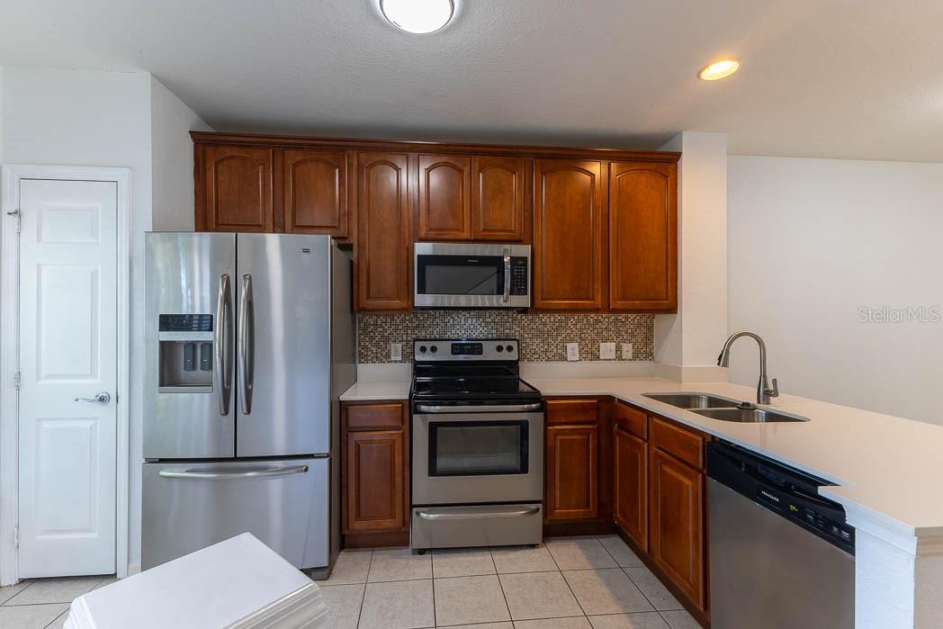 1621 STOCKTON DR, SANFORD, FL — photo 4