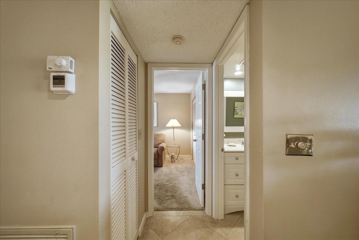 835 WEXFORD BLVD #301, VENICE, FL — photo 30