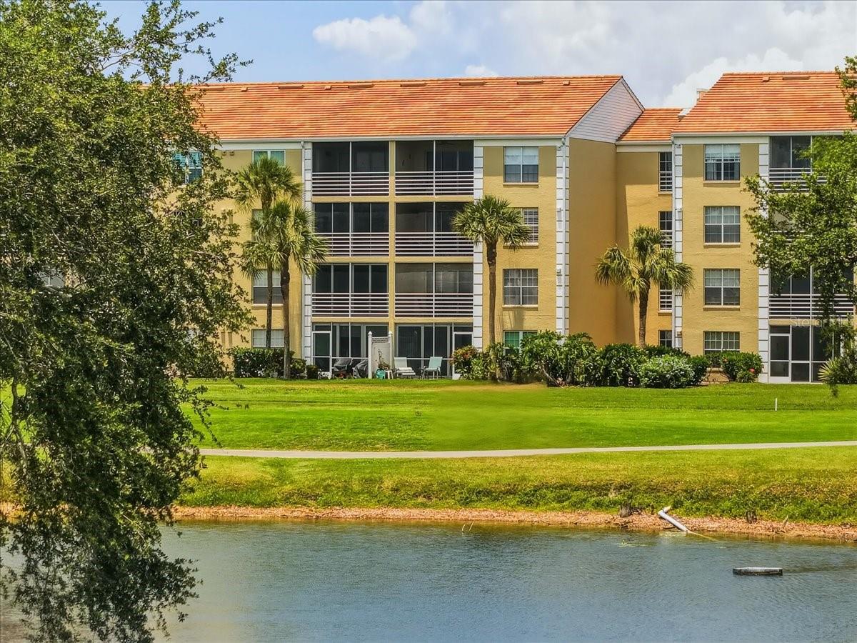 835 WEXFORD BLVD #301, VENICE, FL — photo 42