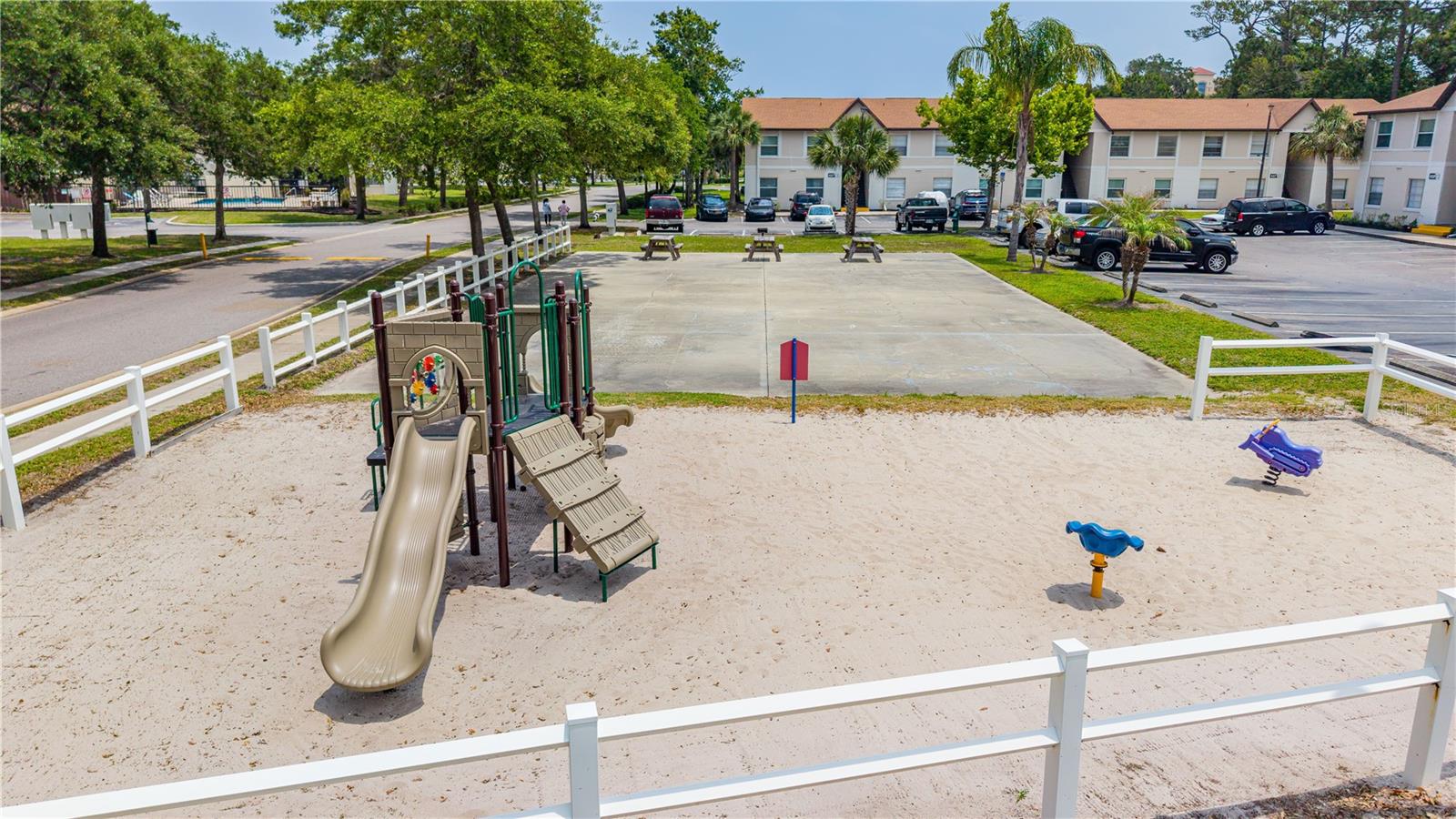 418 BANANA CAY DR #E, DAYTONA BEACH, FL — photo 24
